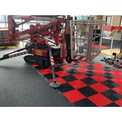 Open kliktegel zwart 400 x 400 x 18 mm. - harde kunststof tegel met open structuur