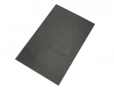 Zachte dunne non-woven foam mat met logo 459 x 597 x 2,5 mm voor lade gereedschapswagen