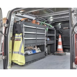 Bedrijfswageninrichting – universele inbouw kast voor bestelwagen – bestelbus 113 x 33 x 112 cm.