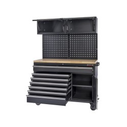 Verrijdbare werkbank met lades, gereedschapsbord, gereedschapskast en houten werkblad. Verrijdbare werkbank met lades, gereedschapsbord, gereedschapskast en houten werkblad.