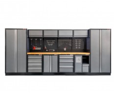 Complete Werkplaatsinrichting, werkbank houten blad, gereedschapskast, gereedschapsbord matzwart, 10 laden, 455 x 200 cm.