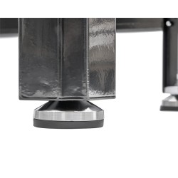 Set van vier verstelbare werkbankpoot voor heavy duty werkbank Set van vier verstelbare werkbankpoot voor heavy duty werkbank