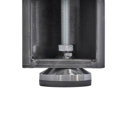 Set van vier verstelbare werkbankpoot voor heavy duty werkbank Set van vier verstelbare werkbankpoot voor heavy duty werkbank