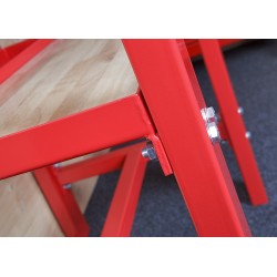 Werkbank 150 cm met hardhouten blad en opzetrand Werkbank 150 cm met hardhouten blad en opzetrand