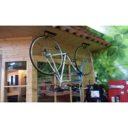 Fiets ophangen aan het voorwiel € 4,95 . Webshop Powerplustools.nl