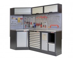 Complete werkplaatsinrichting, werkbank + hoekstuk met metaal omkleed blad, gereedschapskast gevuld met gereedschap,223X200 cm